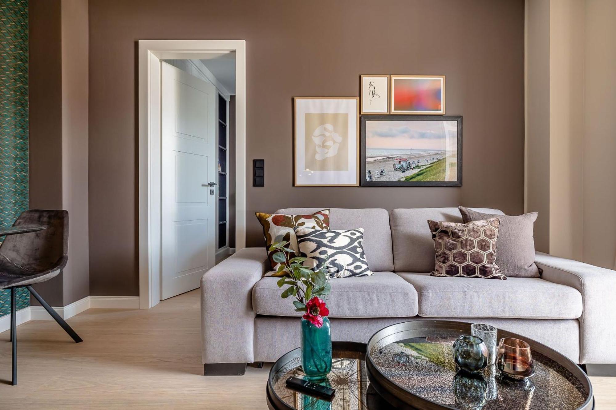Living Lorens No 5 Apartment